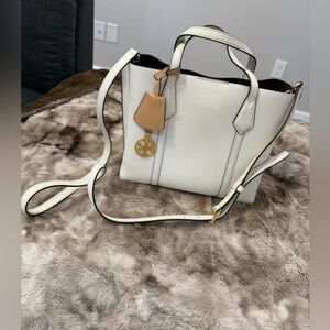 TORY BURCH SMALL TOTE✨✨